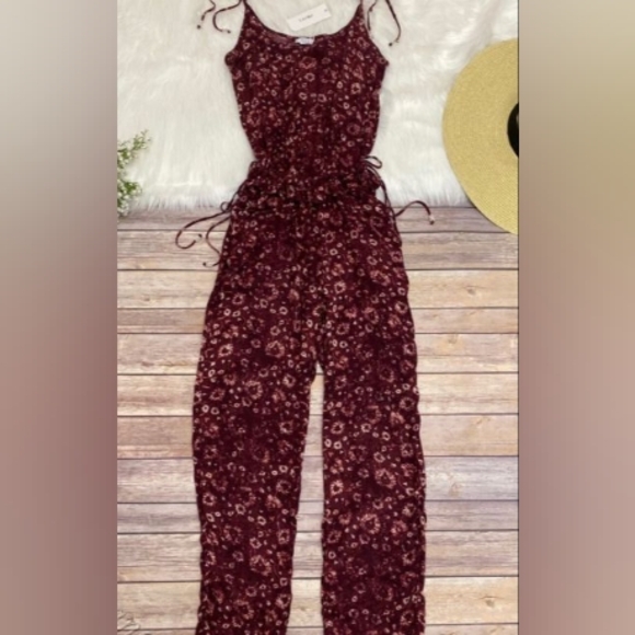 Tavik Pants - Wine Red Jumlsuit With White Floral Print Sleeveless Size Medium By Tavik
